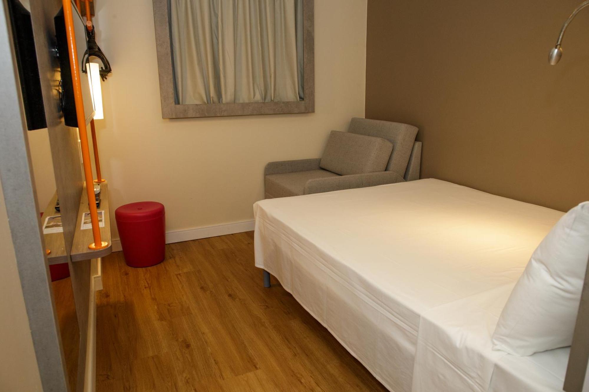 ibis budget Maceió Pajuçara Exterior foto